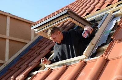 Pose de fenêtres de toit Velux à Bousies